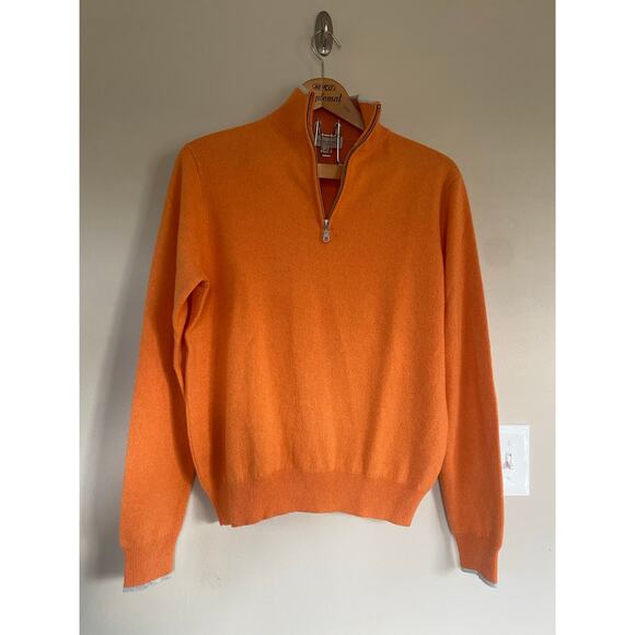 Neiman Marcus Mens Cloud Cashmere 1/4 Zip Sweater Size Medium Orange - Picture 1 of 3